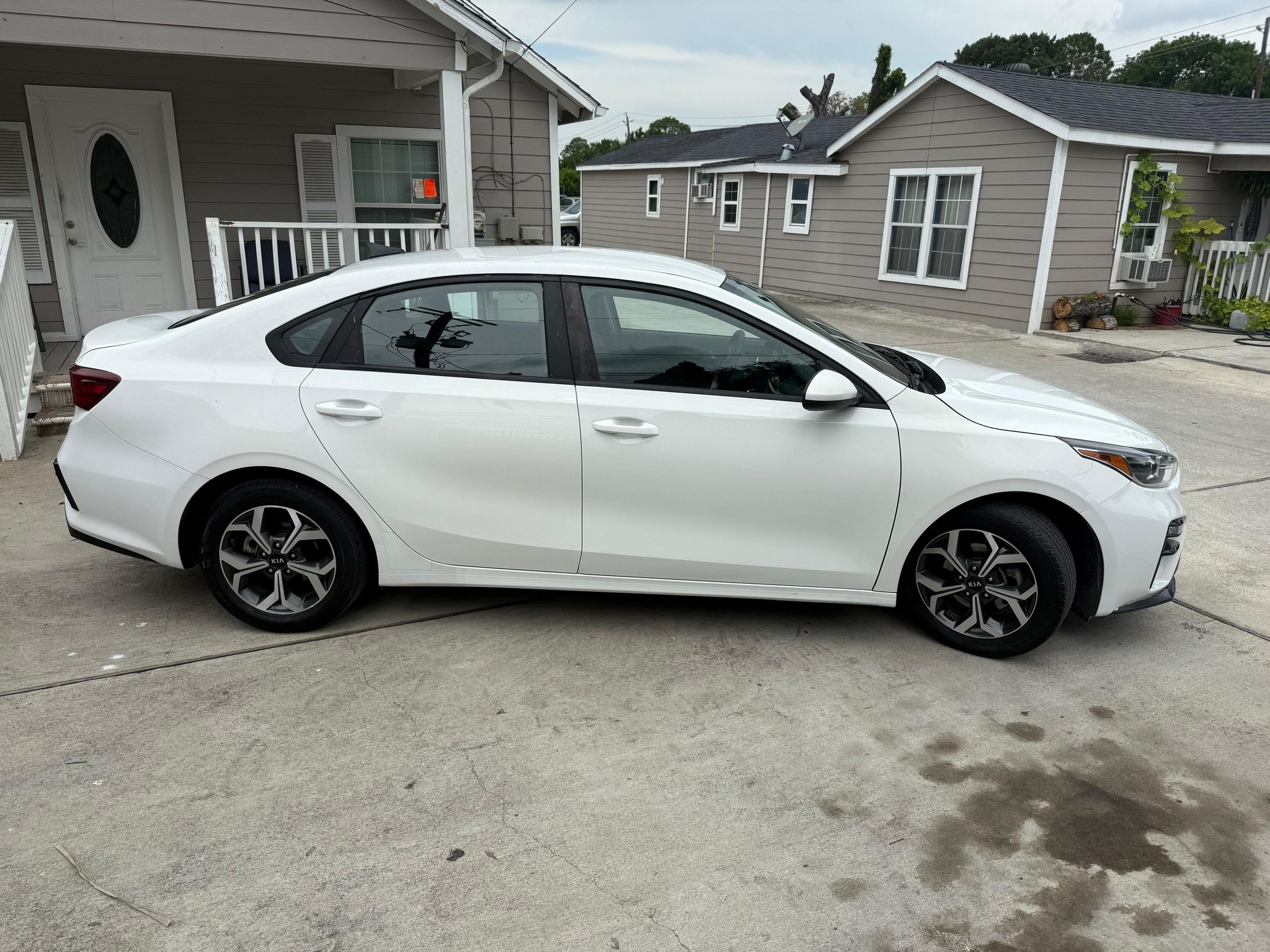 2021 Kia Forte - View 3
