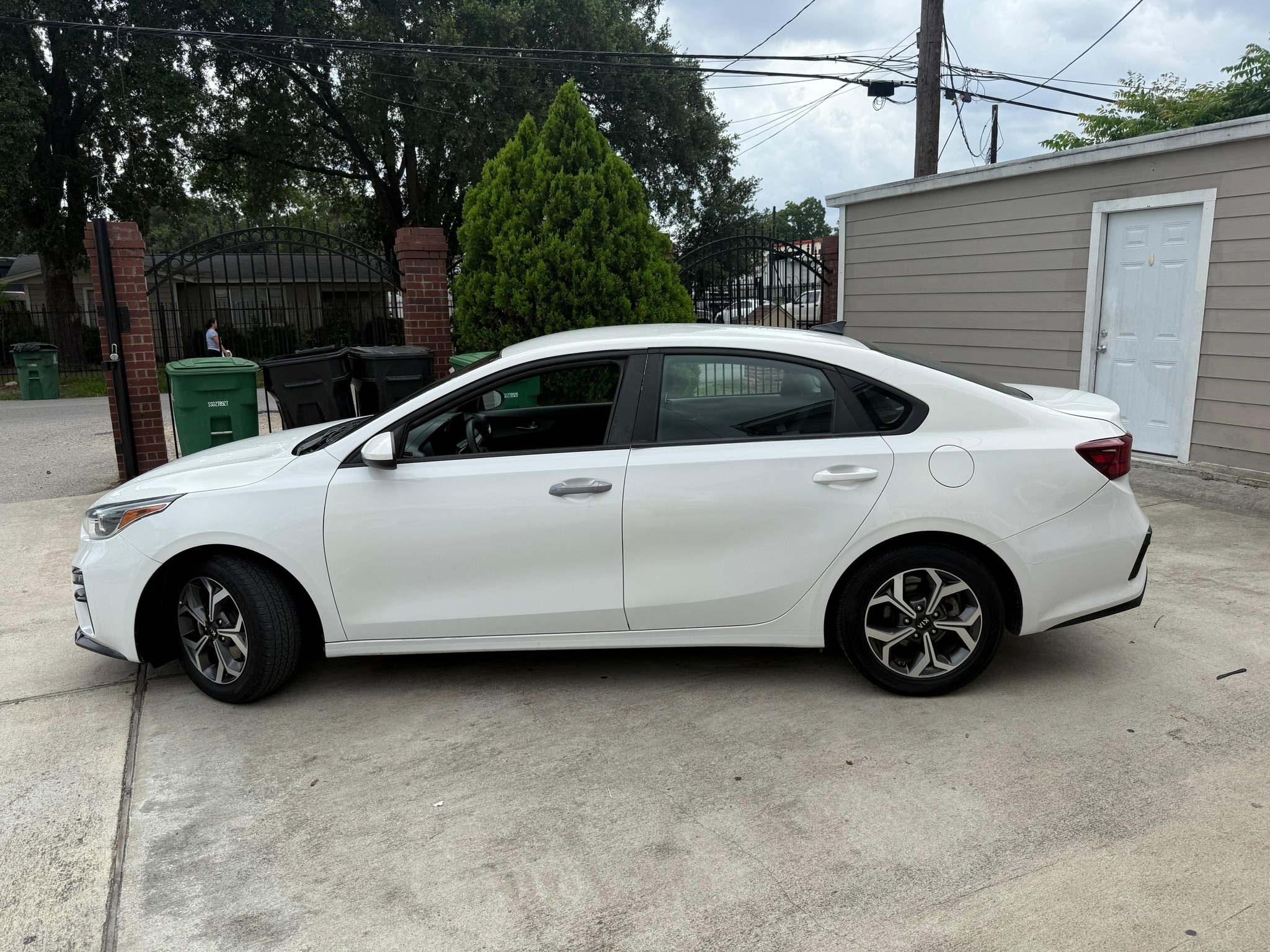 2021 Kia Forte - View 4